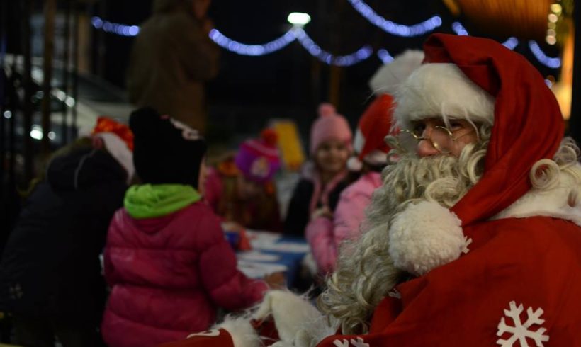 Obisk Božička v trgovini Krajček